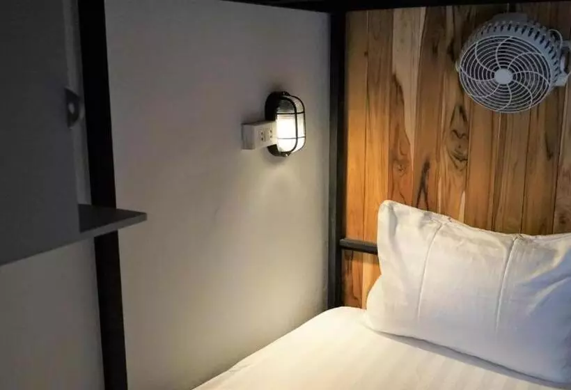 Hotelli Vangvieng Sunrise East