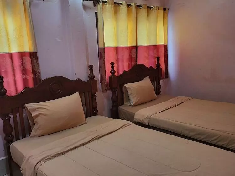 Hotelli Vangvieng Sunrise East