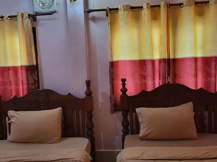 Hotelli Vangvieng Sunrise East