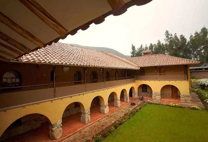 هتل Willka Rumi E.i.r.l