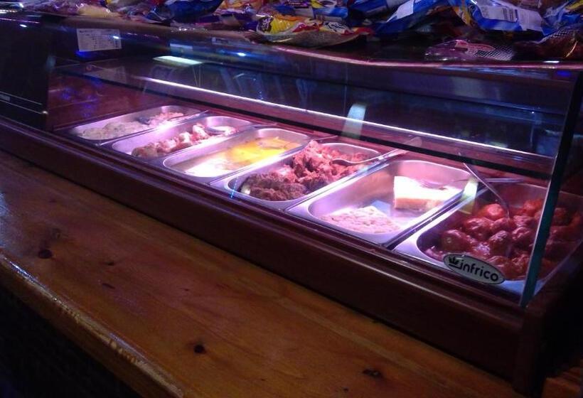 فندق صغير Hostal Sierra De Baza