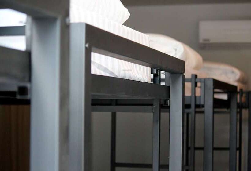 Schronisko Phuket Marine Poshtel   Sha Plus