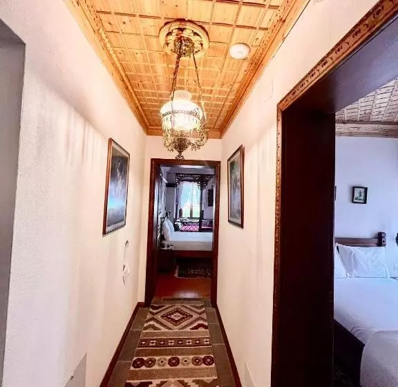 تختخواب و صبحانه Mele Guesthouse