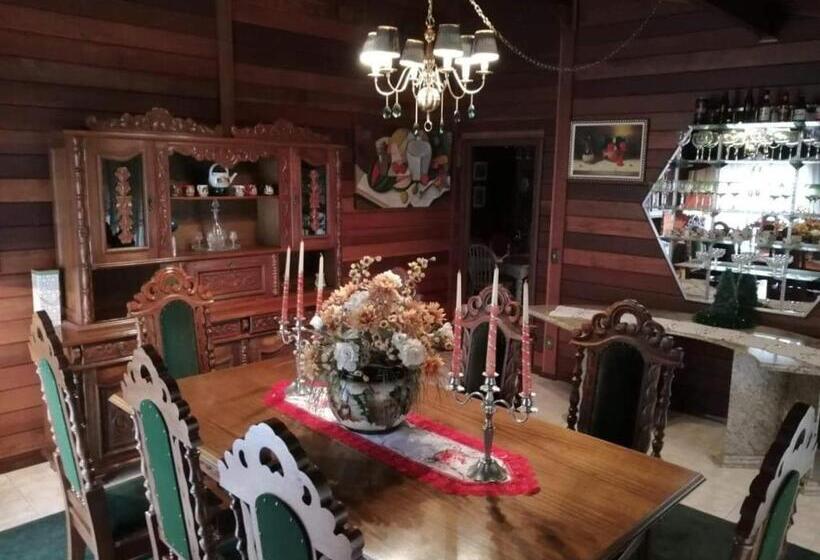 צימר Pousada Nova Suiça