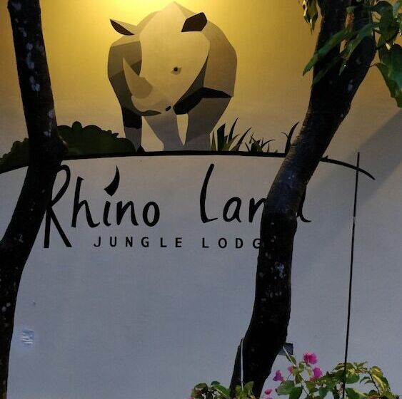 تختخواب و صبحانه Rhino Land, Sauraha
