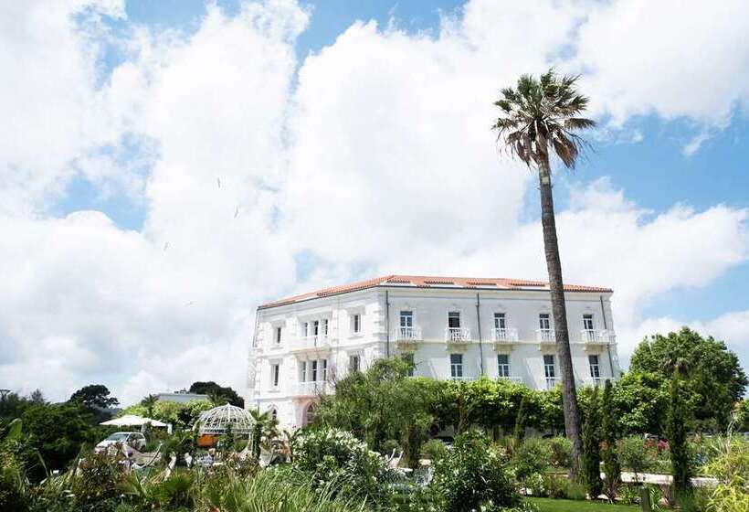 Grand Hotel Des Sablettes Plage, Curio Collection By Hilton