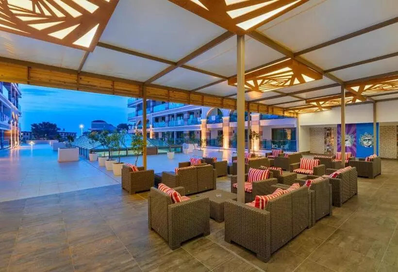 Hotelli Dosinia Luxury Resort Ultra All Inclusive