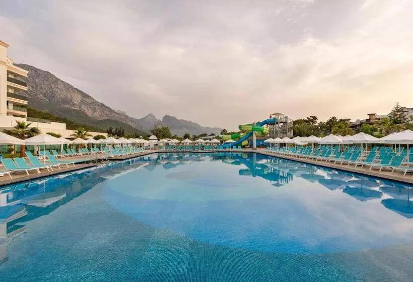 Hotelli Dosinia Luxury Resort Ultra All Inclusive
