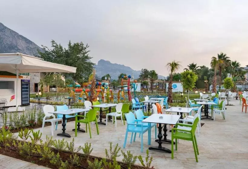 Hotelli Dosinia Luxury Resort Ultra All Inclusive