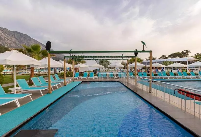 Hotelli Dosinia Luxury Resort Ultra All Inclusive