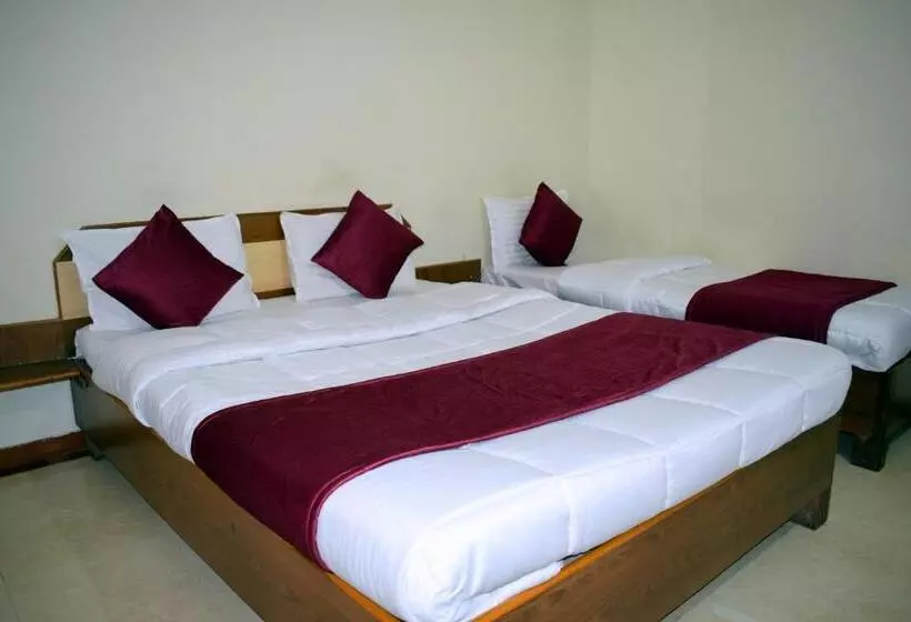 Hotel Manas Homestay By Sky Stays