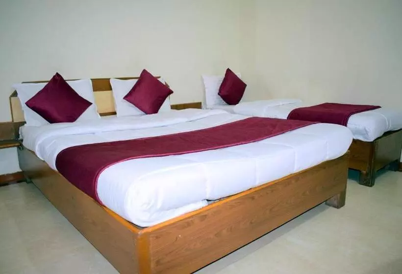Hotel Manas Homestay By Sky Stays