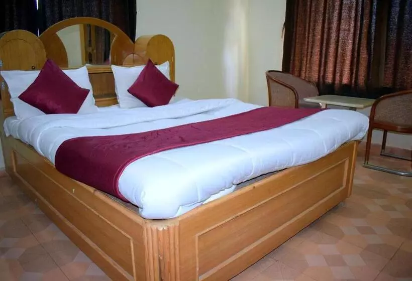 Hotel Manas Homestay By Sky Stays