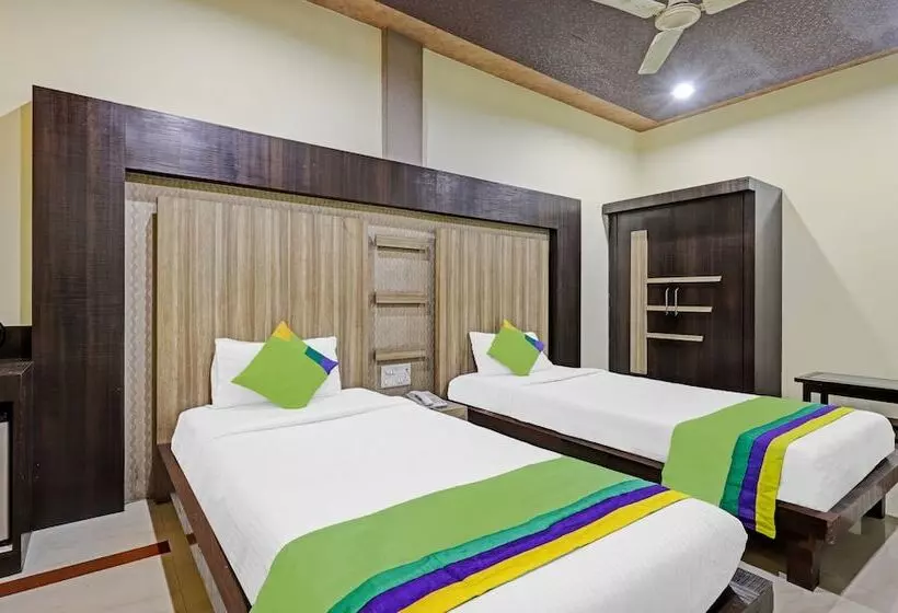 Hotel Treebo Apollo