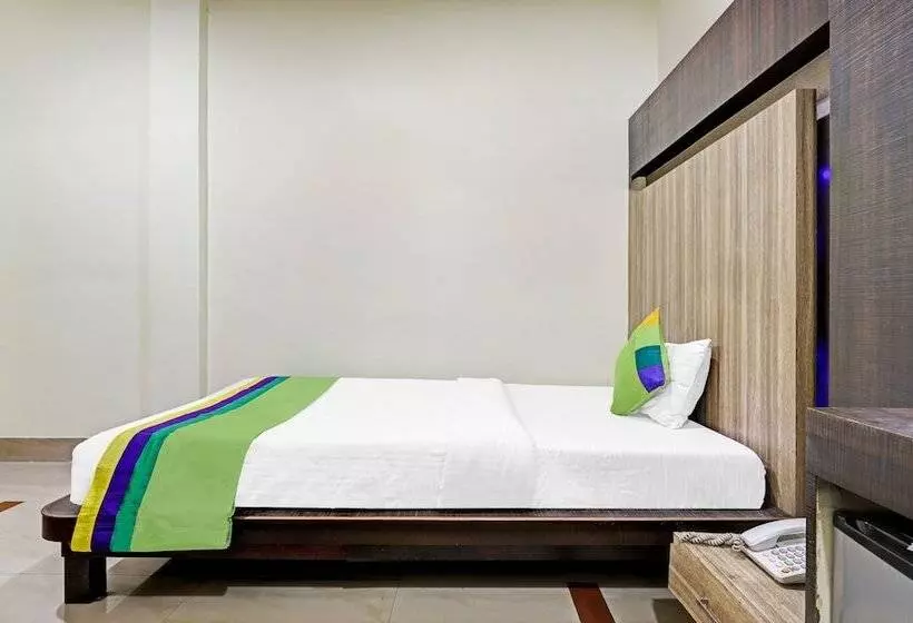 Hotel Treebo Apollo