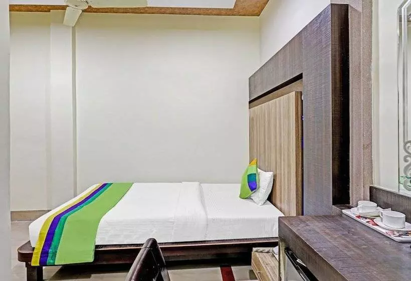 Hotel Treebo Apollo