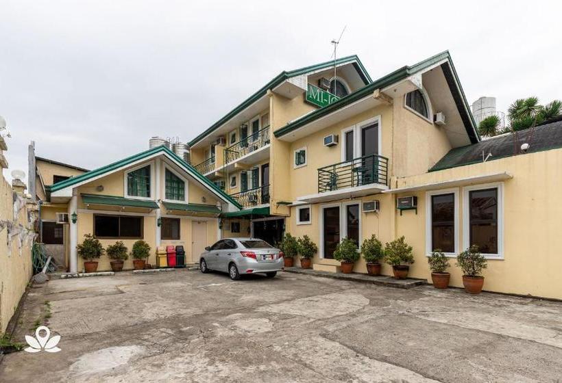 ホテル Mijo  Tagaytay