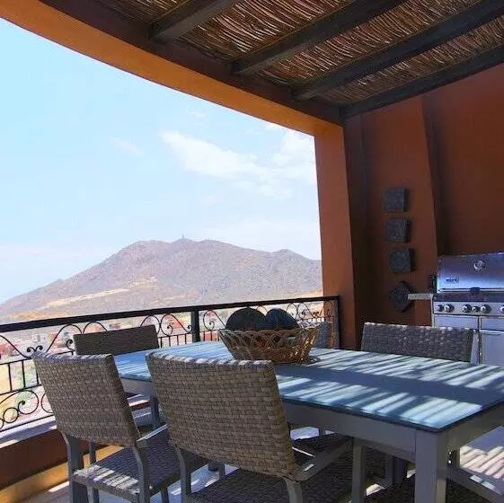 リゾートホテル Quivira Los Cabos Condos & Homes Vacation Rentals