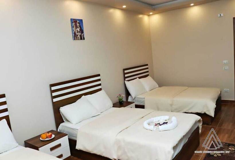 تختخواب و صبحانه Luca Pyramids Inn