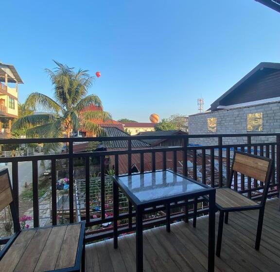 تختخواب و صبحانه Vang Vieng Victory Guesthouse