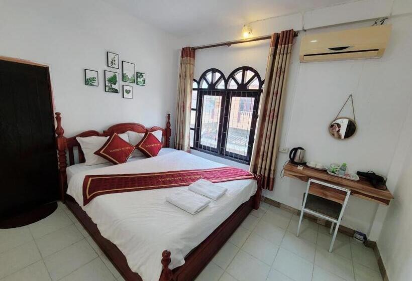 تختخواب و صبحانه Vang Vieng Victory Guesthouse