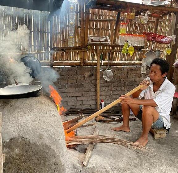 膳宿费 Red Roses Guest House By Balitrees