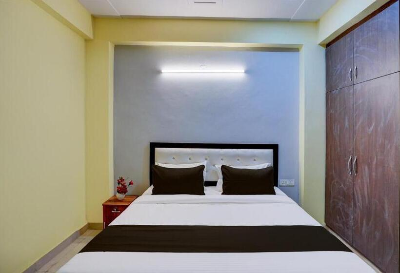 Hotel O Yuvraj Residency