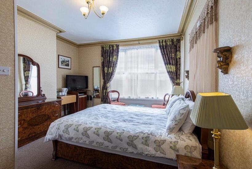 민박 The Capri Guesthouse