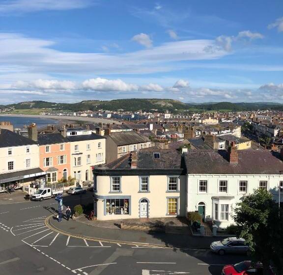 민박 The Capri Guesthouse