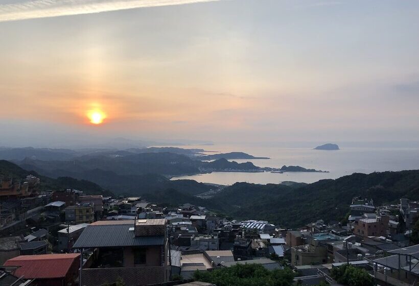 تختخواب و صبحانه Kyufun Komachi