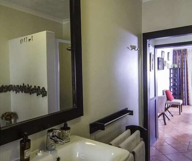 تختخواب و صبحانه Zeranka Lodge Umhlanga