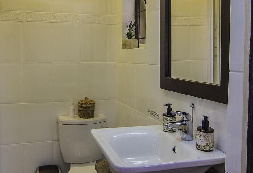 تختخواب و صبحانه Zeranka Lodge Umhlanga