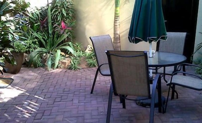تختخواب و صبحانه Zeranka Lodge Umhlanga