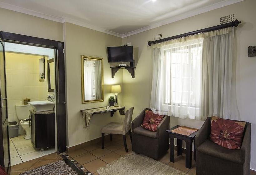 تختخواب و صبحانه Zeranka Lodge Umhlanga