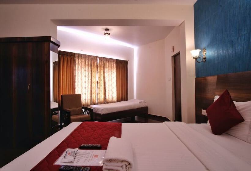 Отель Kemp S Cave