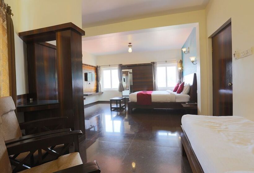 Отель Kemp S Cave