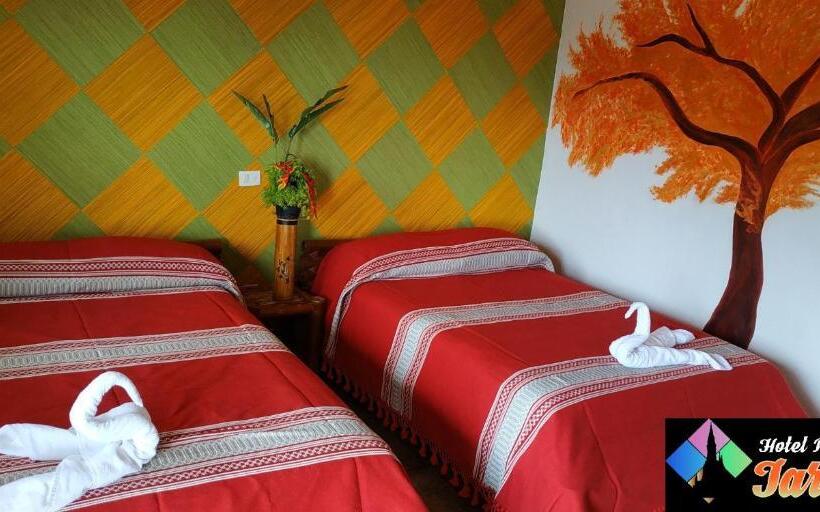 هتل Posada Jarritos