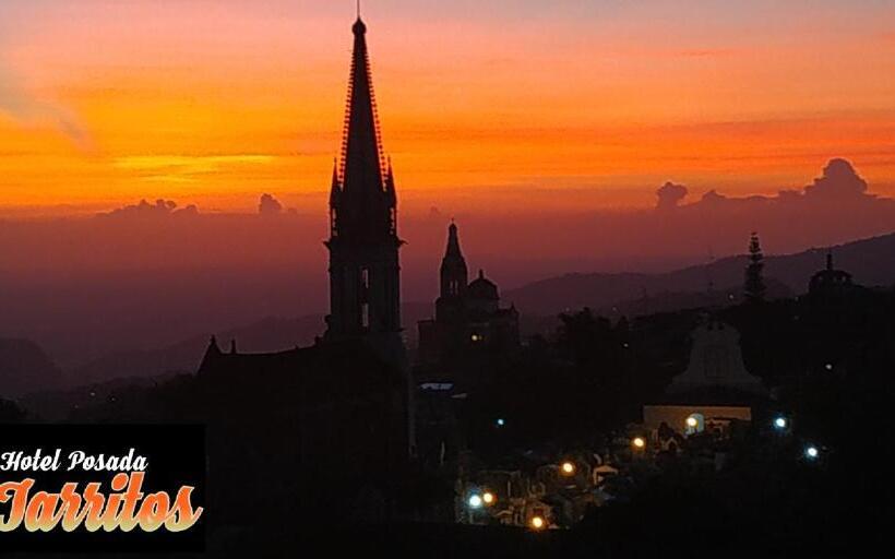 هتل Posada Jarritos
