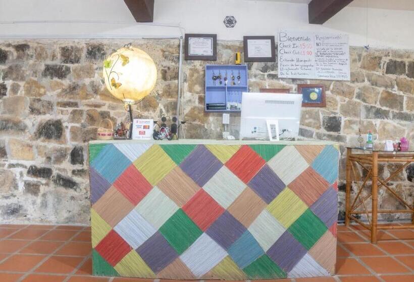 هتل Posada Jarritos