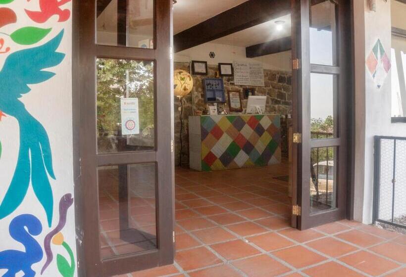 هتل Posada Jarritos