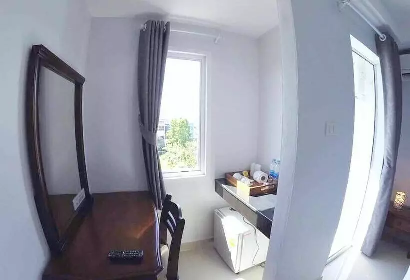 هتل Sunrise Inn