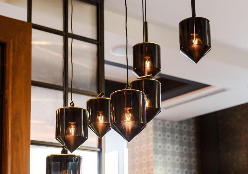 هتل The Broadview