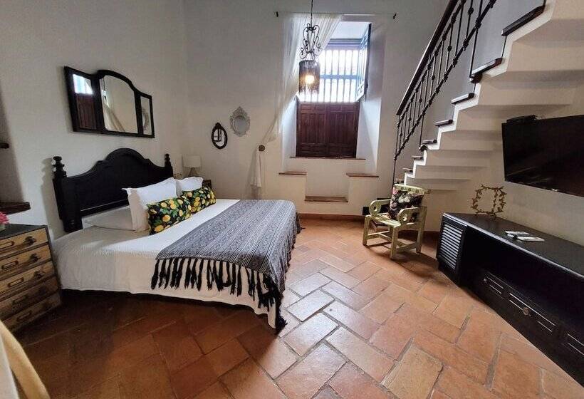 هتل Boutique Al Alma