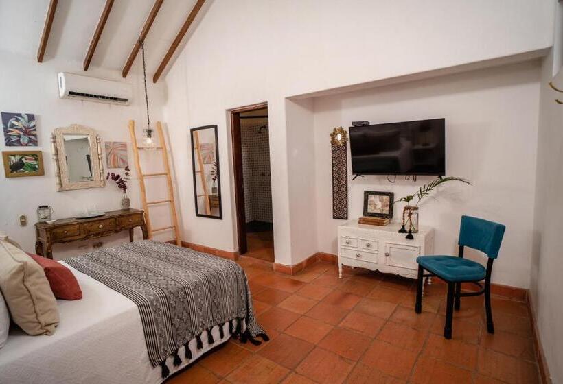 هتل Boutique Al Alma