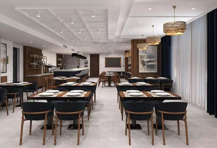 Hotelli Doubletree By Hilton Suites Trabzon Yomra