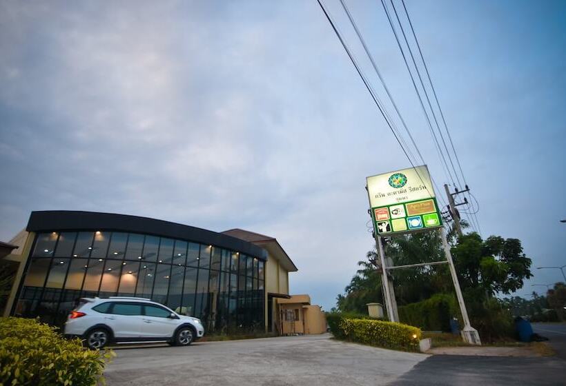 Green Adamas Resort Chumphon