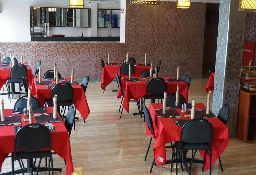 هتل Aenon Suites Oshogbo