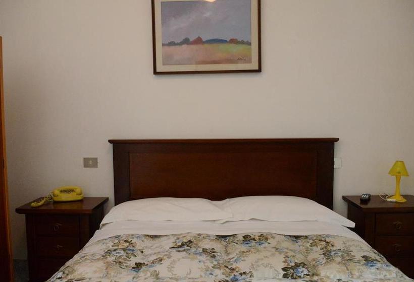 فندق Albergo Ristorante Turismo