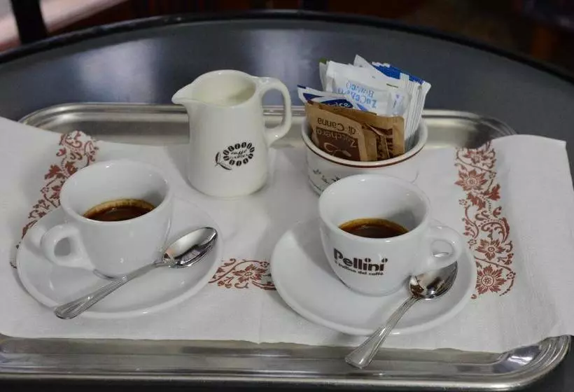 ホテル Albergo Ristorante Turismo