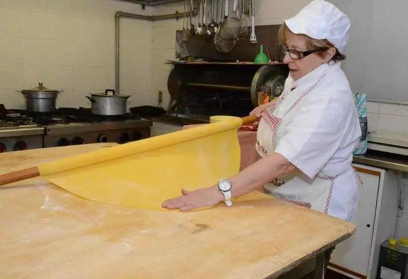 ホテル Albergo Ristorante Turismo